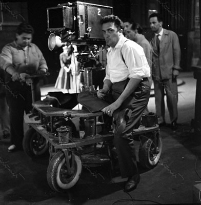 Sul set di Le Notti di Cabiria. Roma, 1956