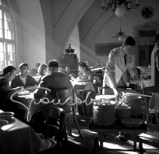 Heidelberg University refectory, 1952