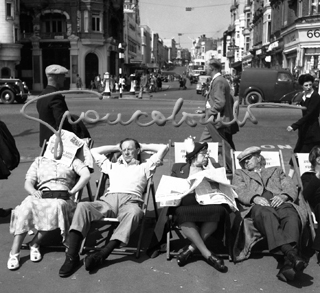 The sun in Brighton, 1951