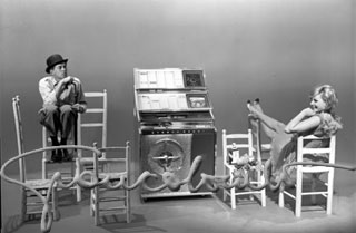 Pubblicit&agrave; per il Jukebox Ami. Milano, 1964